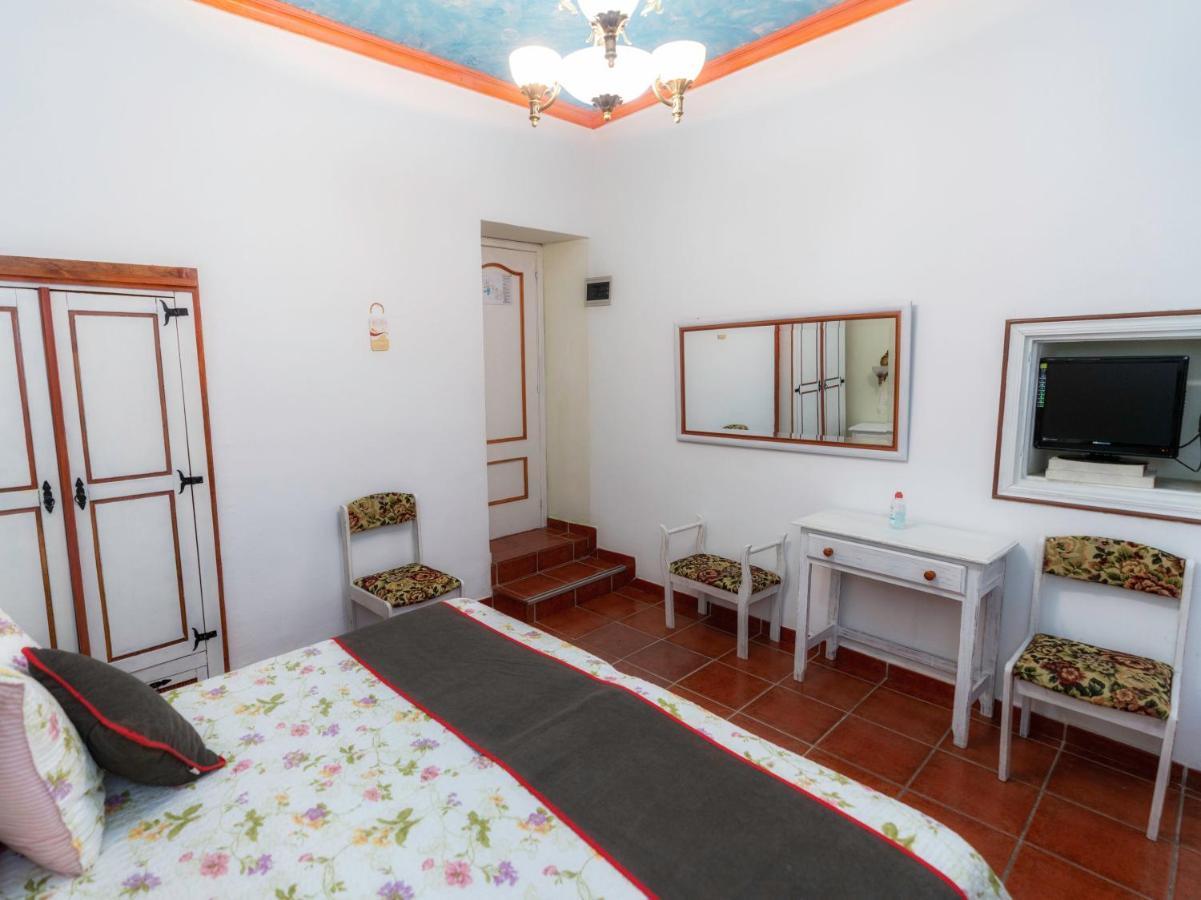 Hotel Las Palmeras By Vivere Stays Zafra Esterno foto