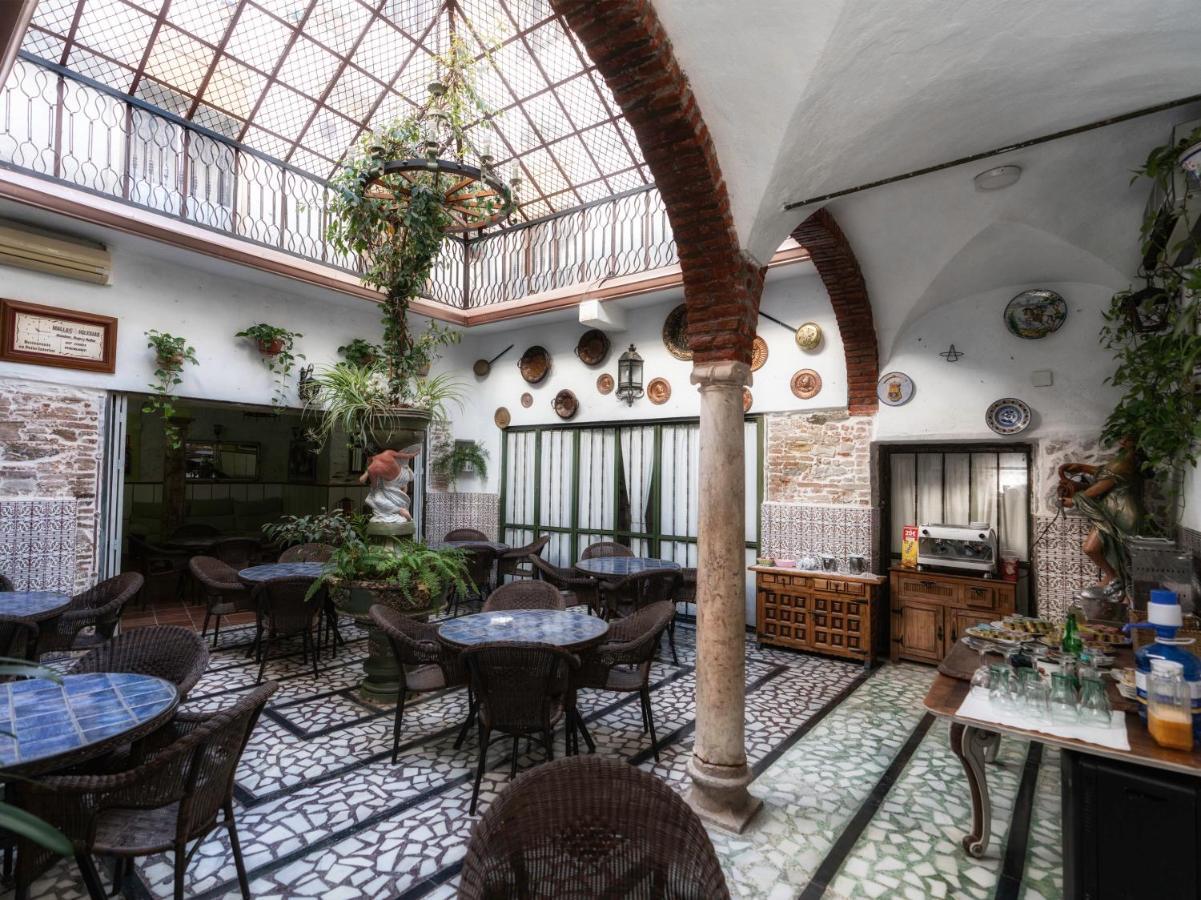 Hotel Las Palmeras By Vivere Stays Zafra Esterno foto