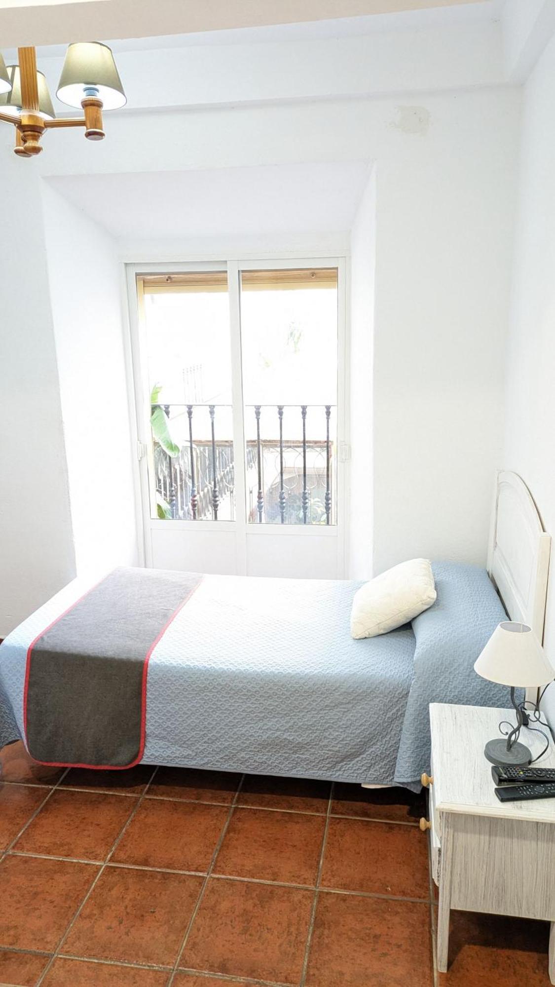Hotel Las Palmeras By Vivere Stays Zafra Esterno foto