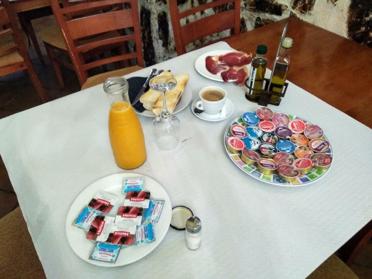 Hotel Las Palmeras By Vivere Stays Zafra Esterno foto